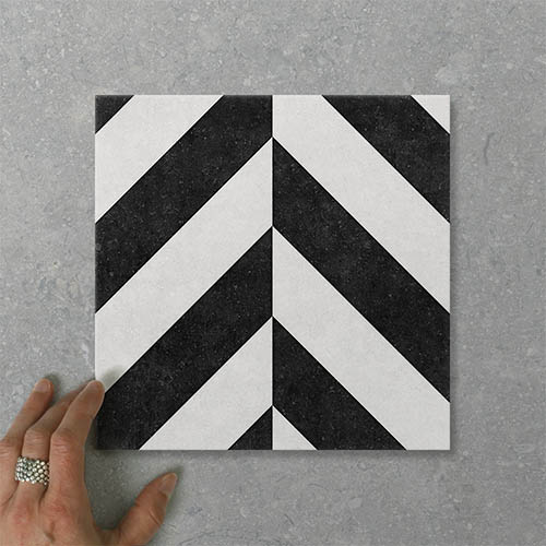 H05G8-071